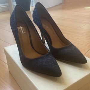 Coach Black Ellin Signature C Pointed Pump